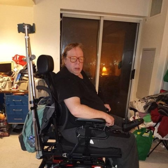 Meet your Posher, Peter - Picture 1 of 1